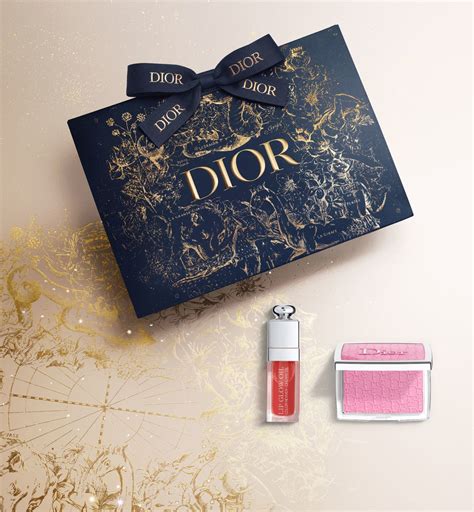 dior neceser regalo|Cofres regalo Dior: perfume, tratamiento y maquillaje .